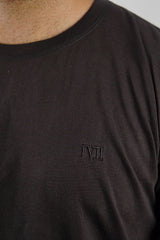 IVII Classic Fit Premium T-Shirt - Black